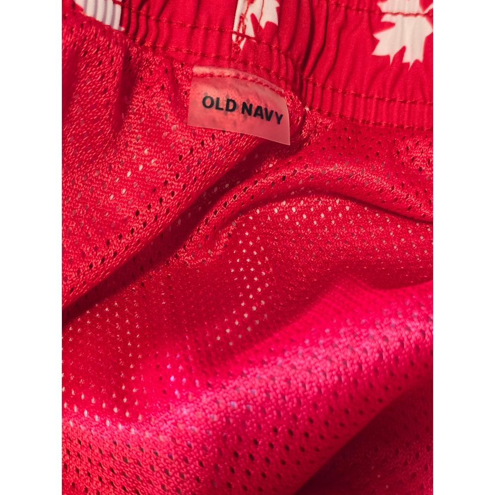 NWOT Old Navy Mens XL Red White Maple Leaf Print Swim Trunks Canada Board Shorts - Picture 7 of 11